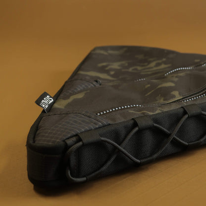 Custom frame bag H20 port detail