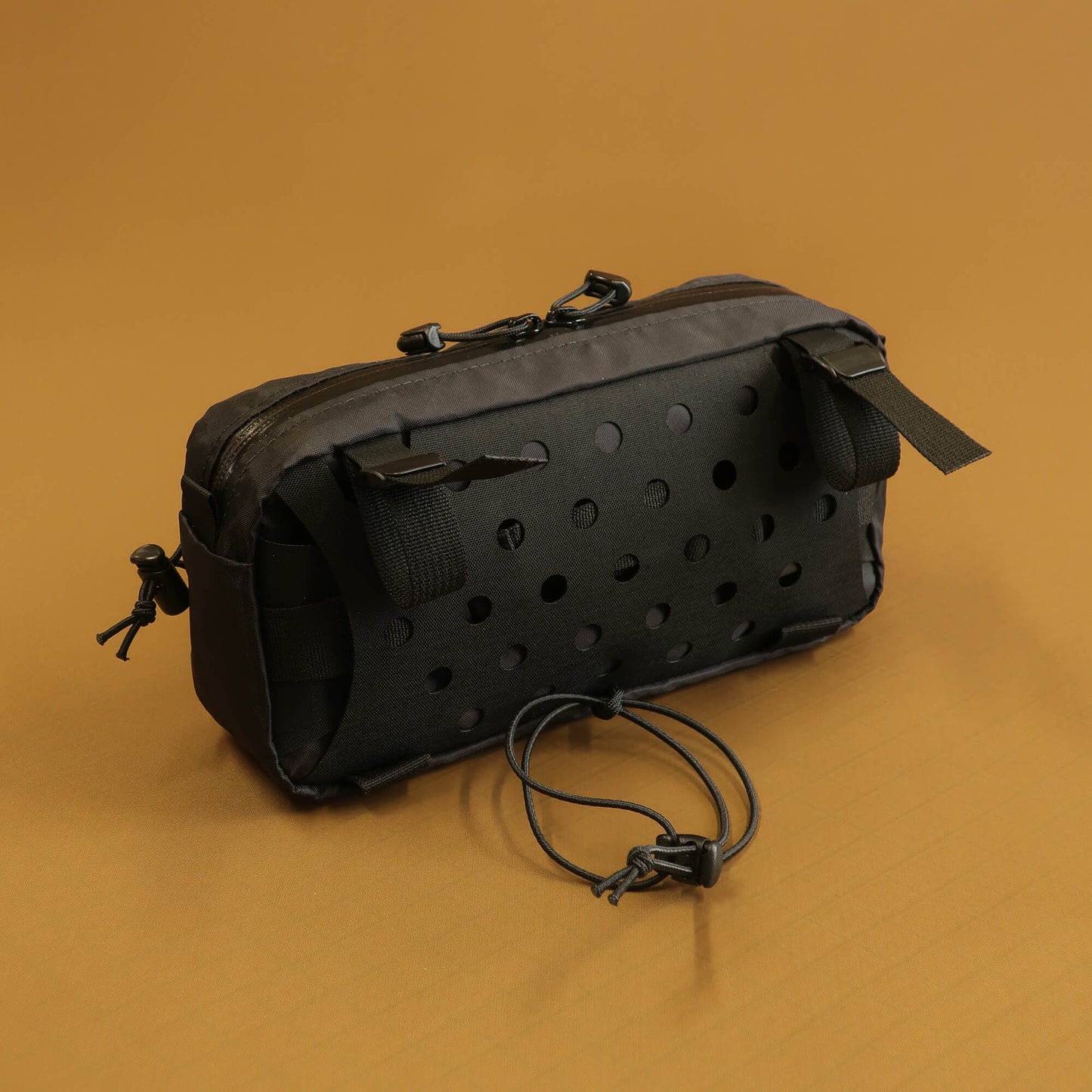 Limpet V2 Black Handlebar Bag