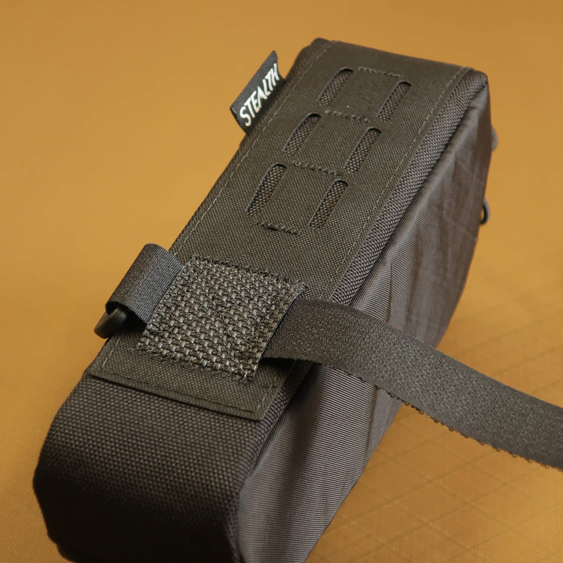 Top Loader velcro attachments